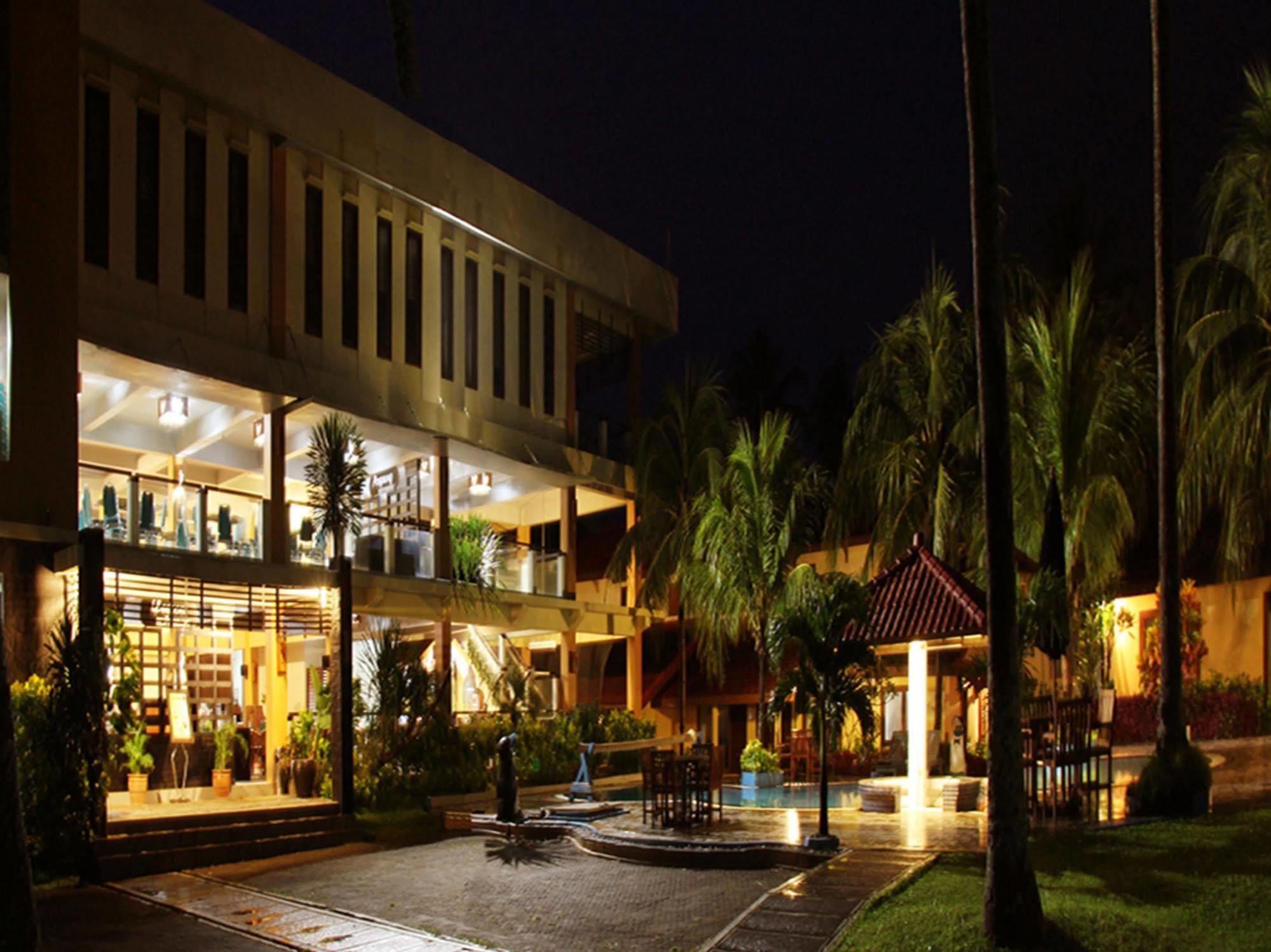 The Jayakarta Anyer Hotel Exterior photo
